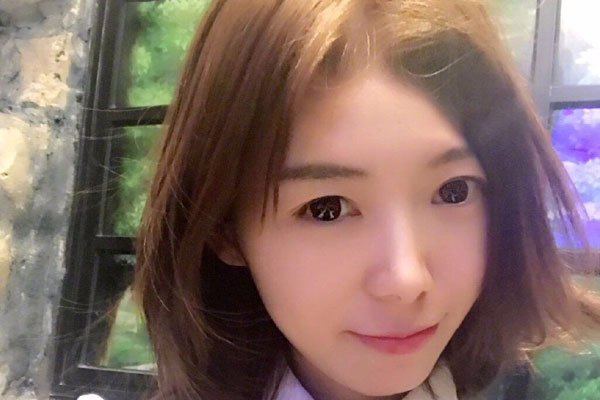 解说小楼和校长什么关系 LOL解说小楼怎么就是公交车了