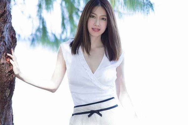 汤芳的代表作盘点 最巅峰的作品就是《魅》