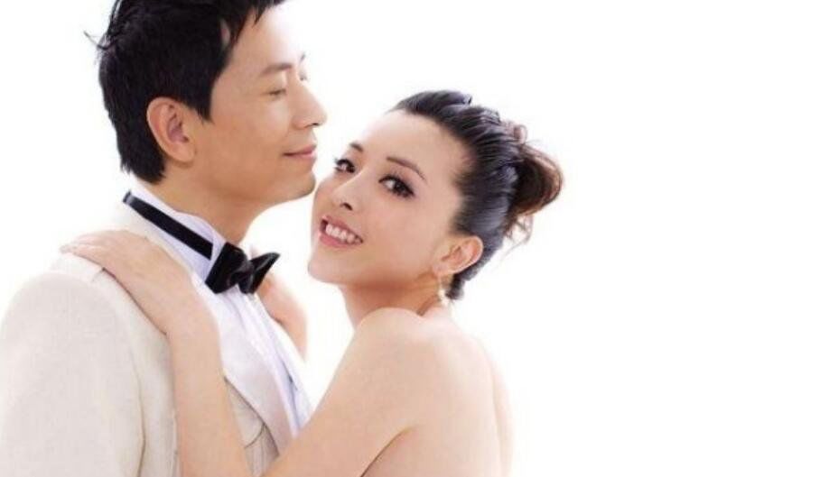 戴军现任妻子是谁 戴军黄小蕾是什么关系(结婚了吗)