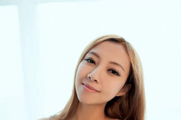 松果儿ins图无圣光 嫩模身材就是好写真很值钱