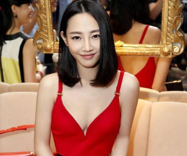 一指禅白百何什么意思 白百何一指禅小视频事件始末(在泰国的一阳指)