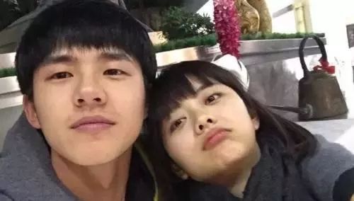 谭松韵吴奕辰隐婚? 网传两人地下恋情10年同居了