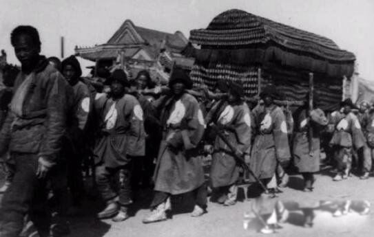 1976唐山阴兵借道是真的么 武汉十万阴兵借道视频事件