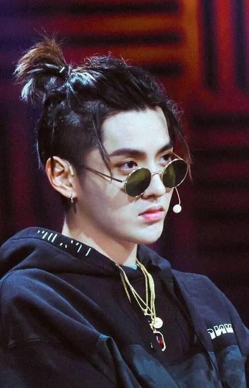 吴亦凡现状照片现在怎么样了 为什么现在没有吴亦凡的任何消息呢