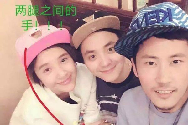 唐艺昕吴秀波录音棚忘关麦 唐艺昕吴秀波忘记关声音是怎么回事