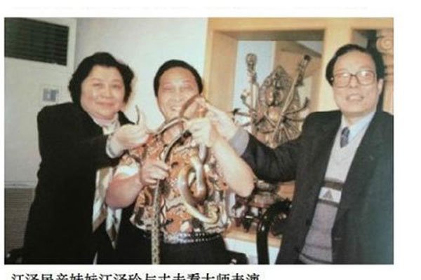 大师王林在卧室为12名女星开光 王林开光过的女演员名单