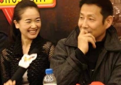 陈道明妻子承认左小青 公寓逗留6小时:陈道明左小青怀孕天涯
