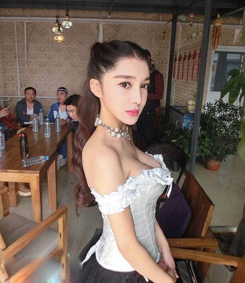 任娇在苏州的什么酒店掉下来的图片 杨旭文和任娇发生了什么掉下去的
