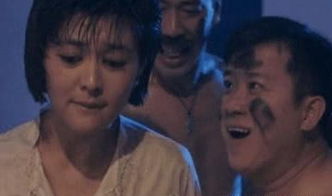 关之琳的球怎么取出来的 1993年关之琳深夜到医院取出高尔夫球的梗