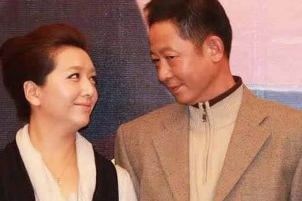 江珊的第一任丈夫是谁 传统女人江珊与靳东什么关系