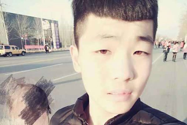 沈阳战神张健是谁的手下 沈阳张健一个人打退12人(进去过)