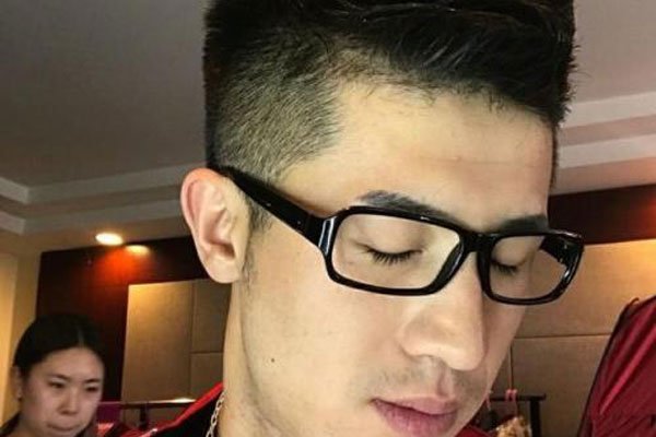 沈阳战神张健是谁的手下 沈阳张健一个人打退12人(进去过)