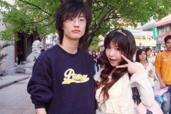 许嵩结婚了吗 徐佳颖照片?许嵩的女朋友是谁