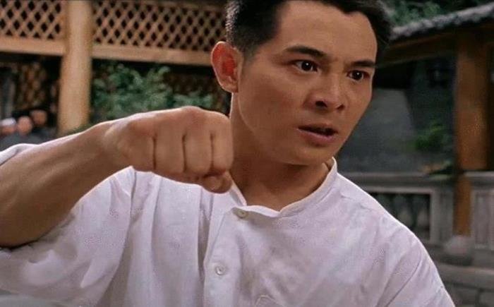 李连杰的真实家世惊人 我敢说,你敢播吗?瞬间翻脸鲁豫不敢播