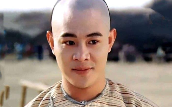 李连杰的真实家世惊人 我敢说,你敢播吗?瞬间翻脸鲁豫不敢播