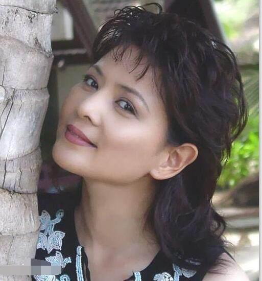 王之夏个人资料简介照片 北京姑娘王之夏的第一任老公是谁