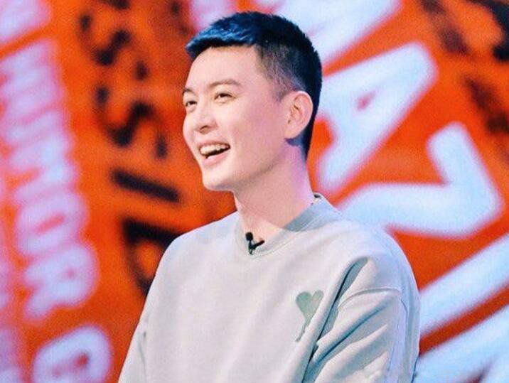 杨鸣老婆唐佳良资料 杨鸣妻子是盼盼集团千金
