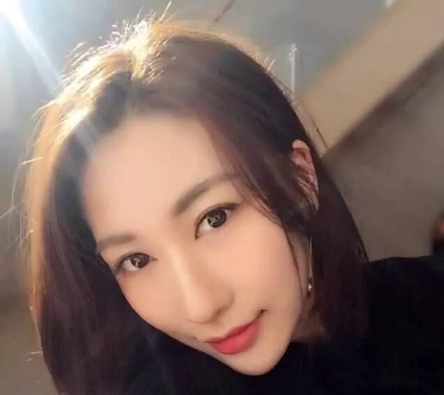 白百合出轨的清白? 出轨事件大反转两人离婚多年各玩各的