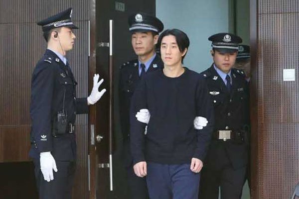 吸毒明星名单大全 120位中国吸毒艺人名单不可原谅