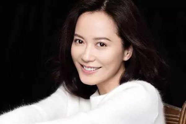 俞飞鸿问及个人生理 记者问过俞飞鸿,自己的生理需求怎么解决