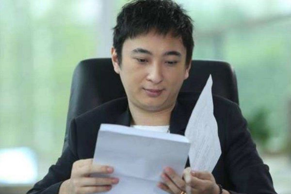 王思聪怎么就没人治他 这么高调随便找网红中国有人敢动吗