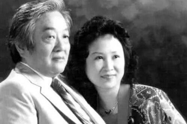 琼瑶个人资料简介小说全部作品集 结过两次婚:琼瑶的老公是谁呀