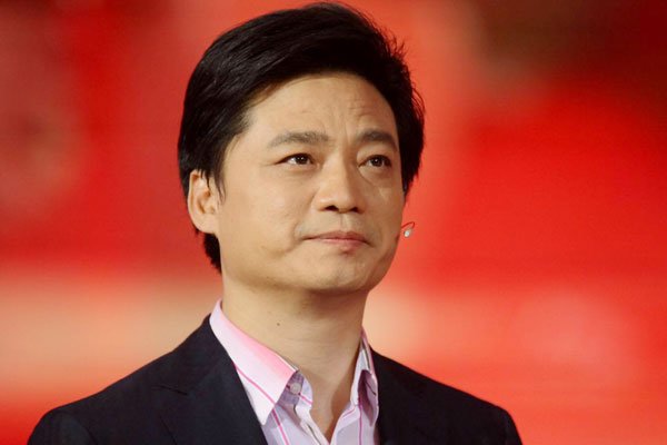 崔永元和冯小刚是怎么回事 拍手机2俩人开撕
