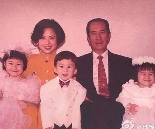 蓝琼缨14岁能满足赌王吗 14岁就能嫁人成熟了吗