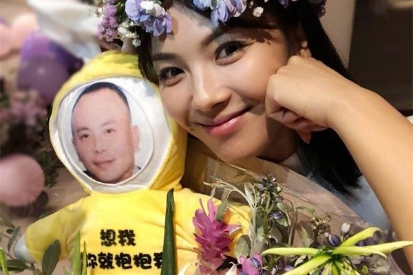 曹曦文和谁长得像 同是2000年出道:曹曦文和刘涛太像了