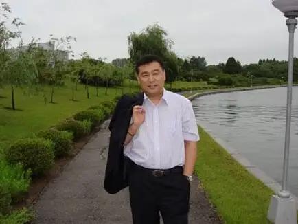 张宏民现任妻子结婚了吗 央视张宏民为什么至今单身