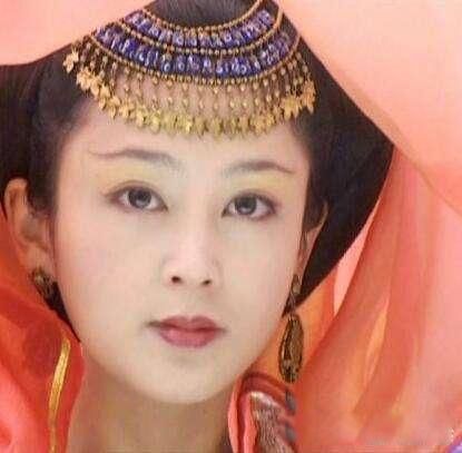 陈红年轻时的旧照 女演员陈红个人详细资料简介