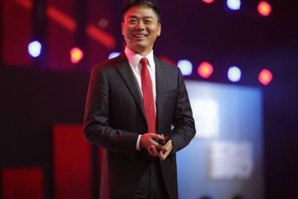 刘强东与奶茶离了婚嘛 年龄差很大男方出轨女方知道吗