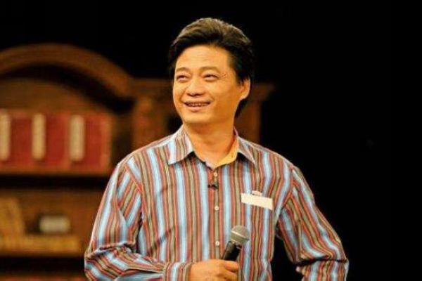 崔永元最新情况怎么样? 是被谁搞下去的?是否还活在人间