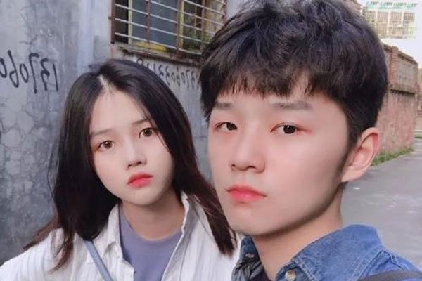 阿油陈怡个人资料 二人未婚先孕是真爱