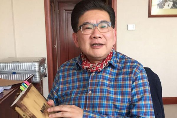 曹可凡被电视台解除是真的吗 曹可凡个人资料简介