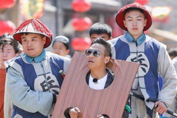 宋小宝老婆现任妻子是谁 美娇妻王雪:宋小宝妻子现任照片