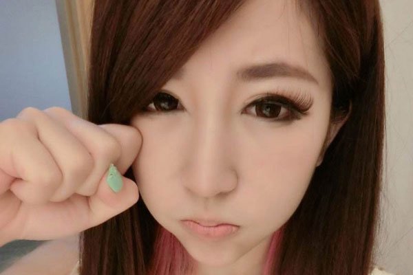 LOL女解说贝拉个人资料 英雄联盟球王贝拉为什么退出解说