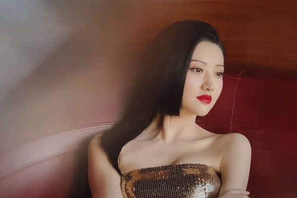 景甜后面大佬叶是谁 老板叫路征(好资源是老板背后的力捧)