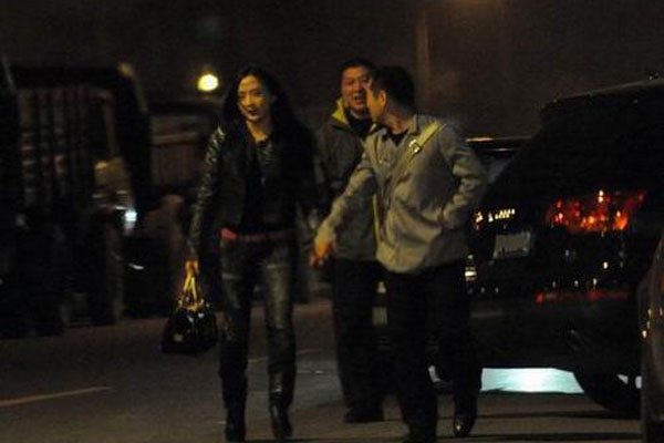 孔令辉现在的妻子杨舒婷 甜蜜约会:孔令辉妻子杨舒婷简介