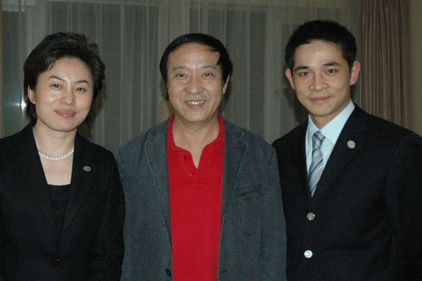 牛群当县长为何当不下去啦 为什么牛群能当县长在那里当
