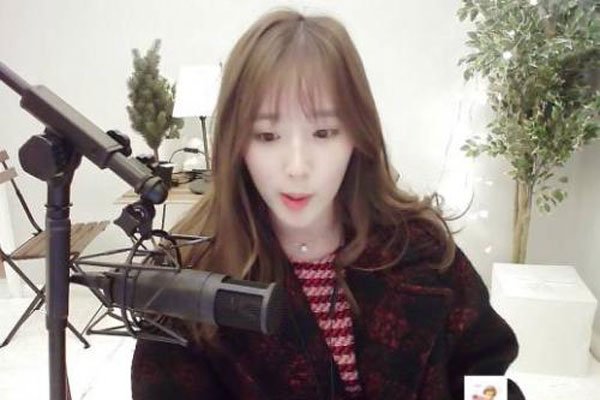 囧囧丸曝团座真容 yy囧囧丸团座真实身份是谁