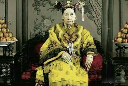 慈禧为什么死前一天才杀光绪 不早杀:慈禧与光绪的恩怨
