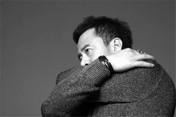 杨坤女友白雪简历 歌手杨坤老婆白雪现状死了吗