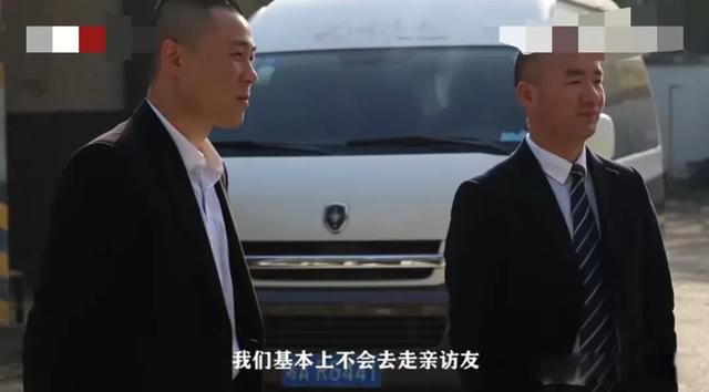 殡仪馆抬尸工多少钱一天 一天800真的吗?殡仪馆抬尸工真实工资