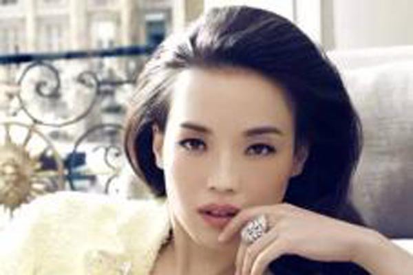 舒淇演过什么三流电影 广告女郎决裂家人彻底步入三级片道路