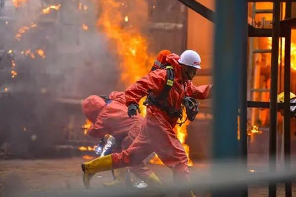 天津港爆炸是哪一年 牺牲了多少位消防员(25名消防员牺牲名单)