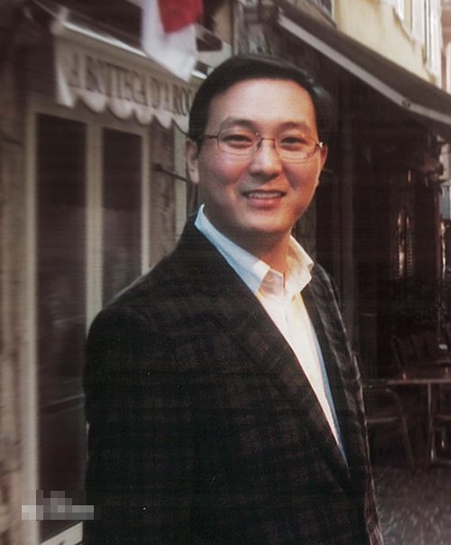 董卿老公密春雷的个人资料简介 密春雷的前任金晶闹离婚