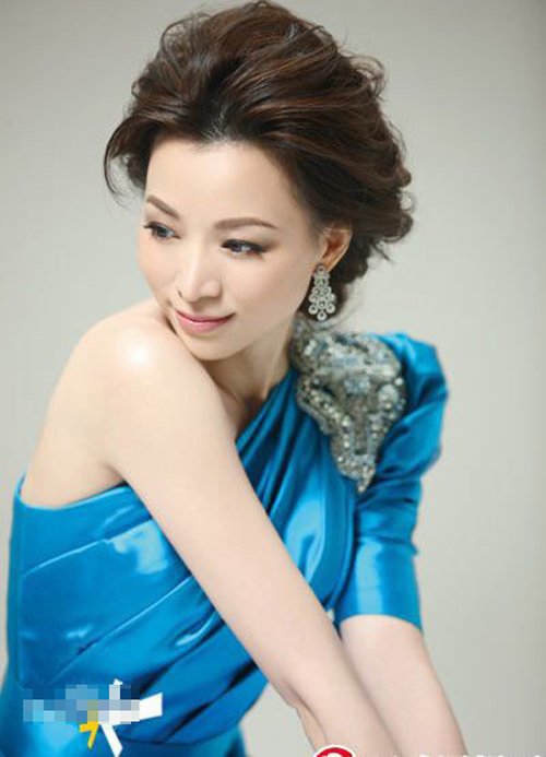 董卿老公密春雷的个人资料简介 密春雷的前任金晶闹离婚