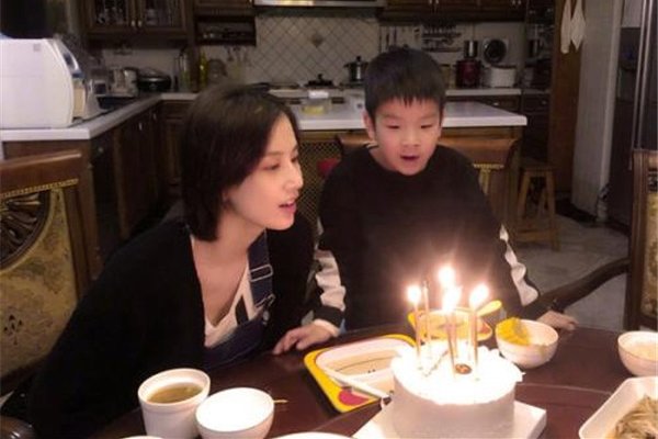 黄圣依和杨子现状 是杨子的第三者吗(跟杨子的原因)