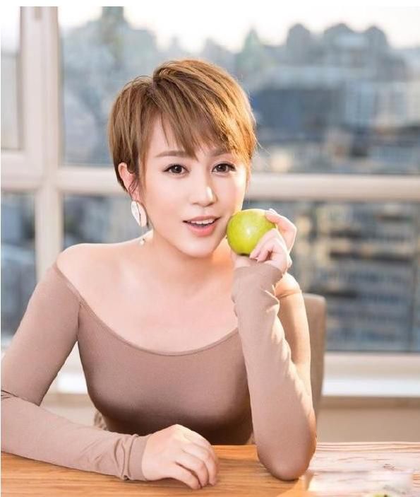 �����������ϼ�� ������Ӱ�Ľ�ɫ�ܾ���
